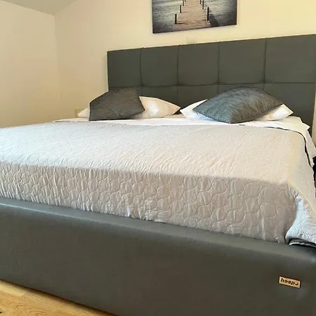 Luxury Iris Apartman Hvar Town
