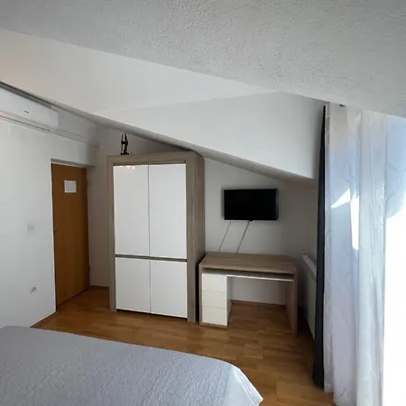 Luxury Iris Apartman Hvar Town