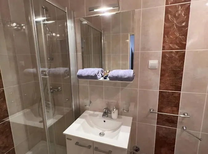 شقة Luxury Iris هفار