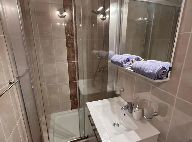 شقة Luxury Iris هفار