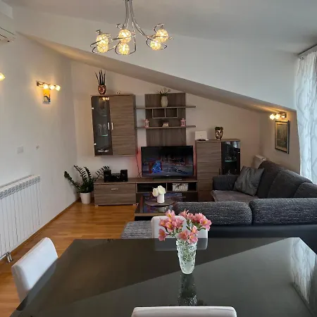 Apartment Luxury Iris